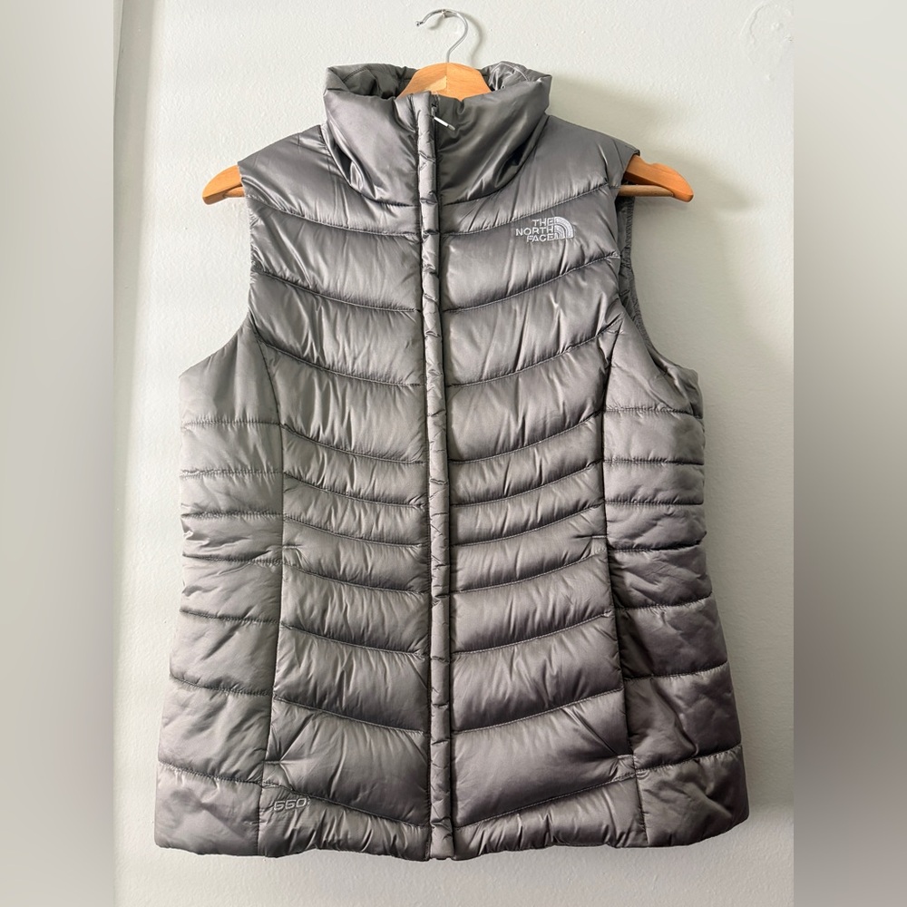The North Face Women's Silver Gray Quilted Down Vest